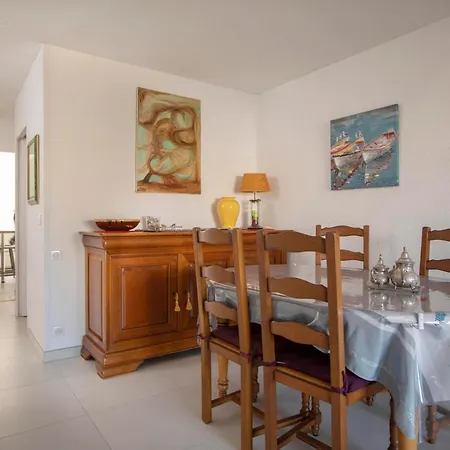 T3 Traversant Résidence Standing Garage Et Piscine Extérieure Gratuits Appartamento