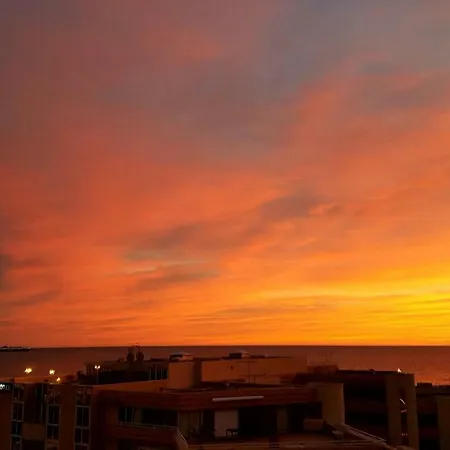 T3 Traversant Standing Garage Et Piscine Exterieure Gratuits 公寓