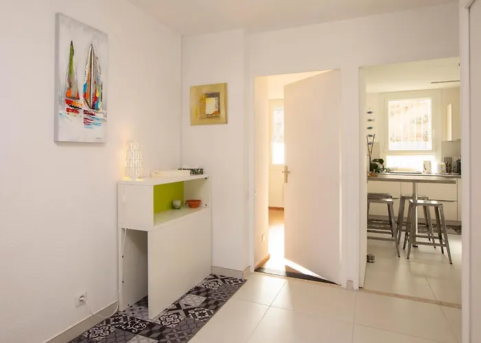 Διαμέρισμα T3 Traversant Standing Garage Et Piscine Exterieure Gratuits Σετ